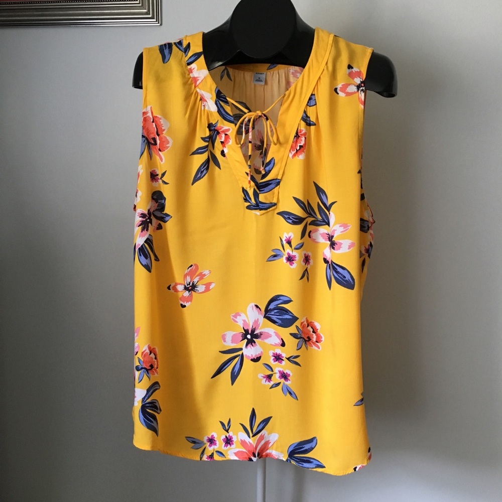 Floral Summer Sleeveless Blouse